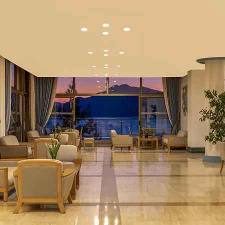 Hotell Labranda Mares 5*